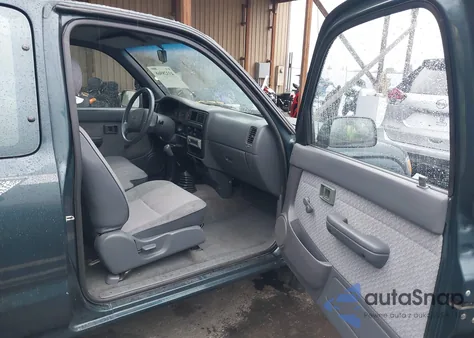 1996 Toyota Tacoma Xtracab from USA, damaged, VIN 4TAVL52N4TZ165290